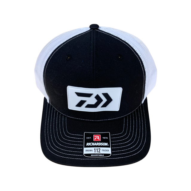 Daiwa top trucker hat
